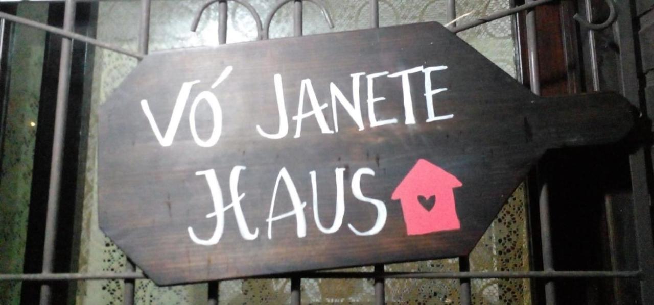 Vo Janete Haus Apartment Gramado Ngoại thất bức ảnh